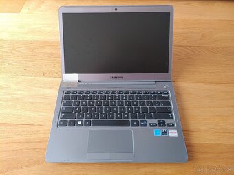 Notebook SAMSUNG NP535U3C - 6