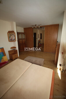 REZERVOVANÉ - NA PREDAJ 2 BYTY SPOJENÉ DO JEDNÉHO CELKU - 6