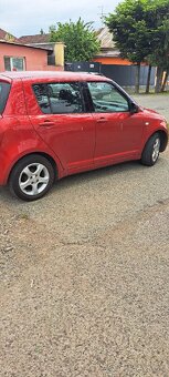 Suzukk swift 1.3 benzín 68 kW ,160 000 km - 6
