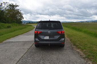 Volkswagen Touran 1.6 TDI 85 kW DSG – 7 miest - 6