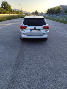 KIA Ceed 1.6 CRDi 94kw RV 2014 - 6