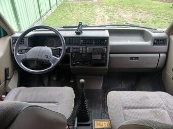 Volkswagen Transporter T4 - 6