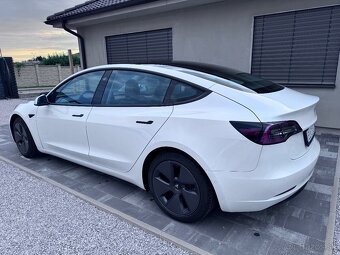 Tesla Model 3 Long Range Facelift 21 - 6