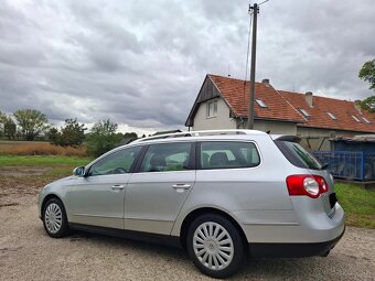 VW Passat 2.0TDI DSG 4-Motion Highline - 6