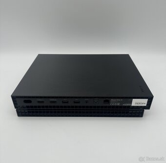 Xbox One X Scorpio Edition 1TB Black + ZÁRUKA - 6