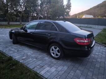 Mercedes - Benz E 200 CDI 100kw rok 12/2010 - 6