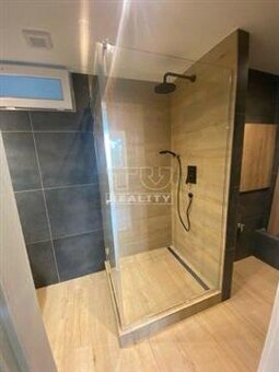 Zrekonštruovaný 3i byt vhodný na investíciu - 6