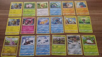 Predám staršie Pokemon karty - 6