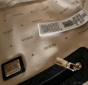 Kabelky guess - 6