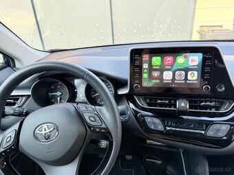 Toyota C-HR, 1.8 Hybrid, tmavá sivá metalíza - 6