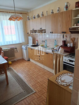 Na predaj 4i RD v obci Banka pri Piešťanoch - 6