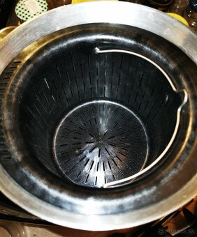 NOVÝ MULTIFUNKČNÝ ROBOT - 6