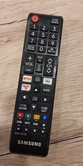 Smart TV Samsung UE50TU7172U - 6