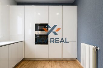 JKV REAL ponúka na predaj exkluzívny 4-izbový mezonet s výhľ - 6