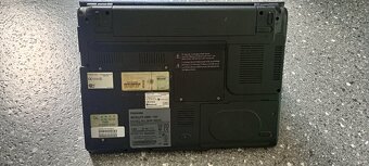 Toshiba satellite U300-154 - 6