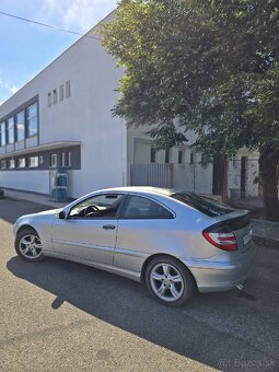 Mercedes Benz CL200d - 6