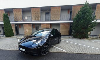 Tesla model Y ✅ Long Range ✅ Dual motor NELAKOVANE - 6