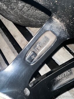 5x108 R17 7J ET50 CMS C27 piano Black + 215/55 R17 GoodYear - 6