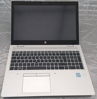 HP ProBook 650 G5 / 12GB RAM / 256GB SSD / i5-8265U / 15,6" - 6