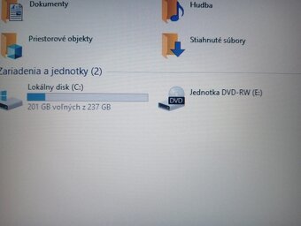 predám HP elitebook / 8gb ram / Intel core i5 / 256gb ssd- - 6