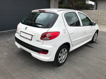 Peugeot 206+ 1.4 legend - 6