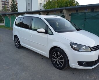 Volkswagen Touran 1.6 TDI BlueMotion - 6