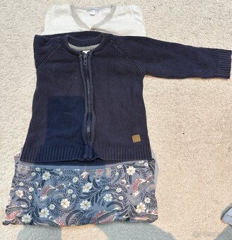 Svetriky a topy znacky Zara, Lindex, Baby club, Vertbaudet - 6