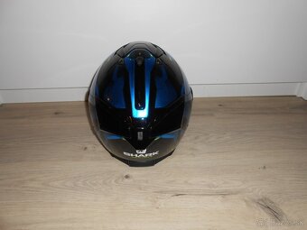 Predam krasnu novu moto prilbu znacky SHARK SPARTAN GT REPLI - 6