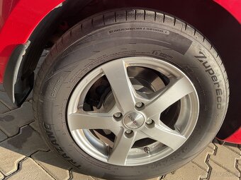 Predám Hyundai i20 - 6