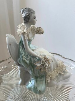 Soška - porcelán - 6