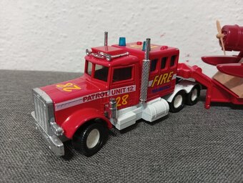 Matchbox Superkings K-134 Peterbilt Fire Plane Trans - 6
