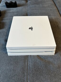 PS4 PRO + 3 DUALSENSE Ovládače + Gratis HRY - 6