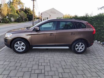 Volvo XC60 2.4D D5 M6 AWD Summum - 6