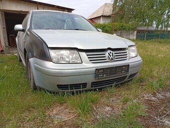 Volkswagen Bora rozpredám na diely - 6
