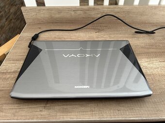 Medion Akoya P6622-15,6"HD/Intel i3/4gb ram/Nvidia gt 310m - 6