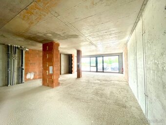 Obchodný Priestor - 98m2, RNDZ - 6