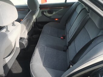 Peugeot 406 2,2 hdi - 6