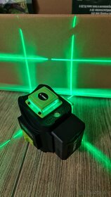 Nivelačný profi laser tzv 4D tj 16/líniový so zeleným lúčom - 6