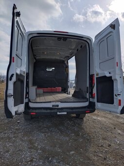 Predám dodávku Ford transit 4x4, 2,2-114kw - 6
