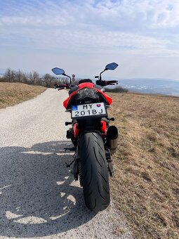 Kawasaki Z800 - 6