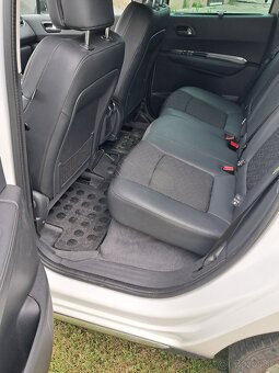 Peugeot 3008 2.0 hdi - 6