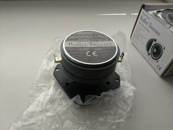 Predám kvalitné 2xvýškové repráky 200w 8 Ohm(nové) - 6