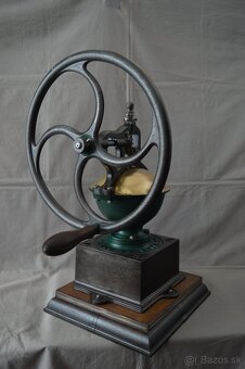 Mlynček na kávu Peugeot A 3 - 6