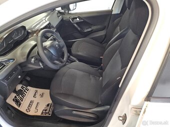 PEUGEOT 208 1.6 HDI - 6