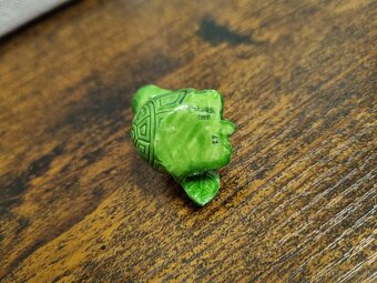 Kinder figúrka Robinson 1991 s papierikom - 6