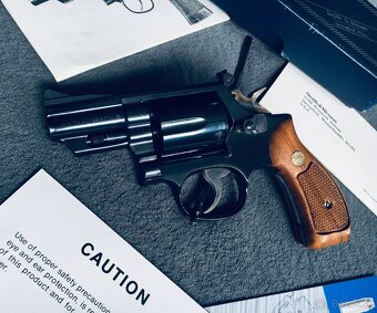 Smith&Wesson mod. 19 2,5” 357 Mag - 6