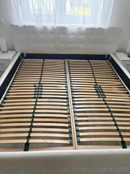 Manželská posteľ - 6