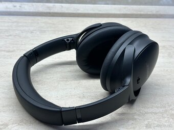 Bose QuietComfort Headphones - 6