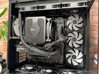 Ryzen 9 9950X3D\48GB\RTX 4090\SSD\1600W Zdroj - 6