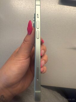 Predám Apple iPhone 15 128GB Green - 6